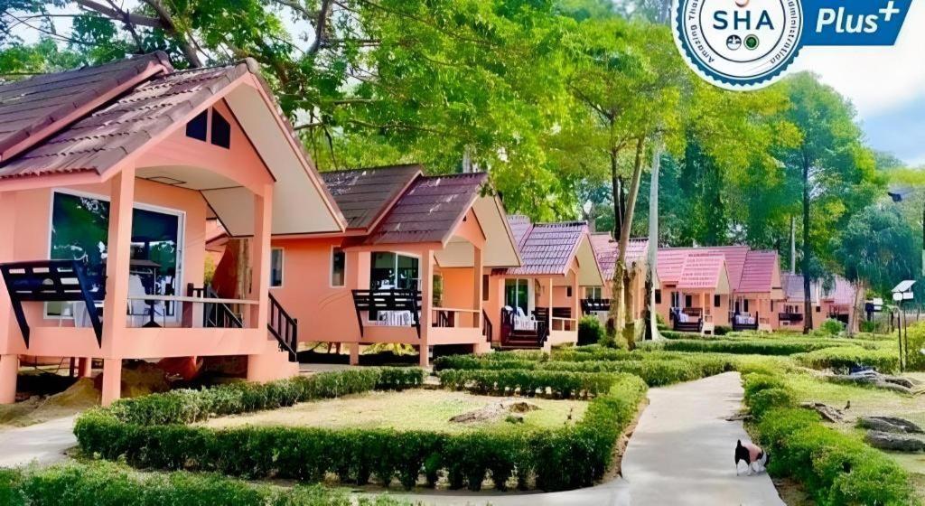 Sea Flower Resort Ко Чанг Экстерьер фото